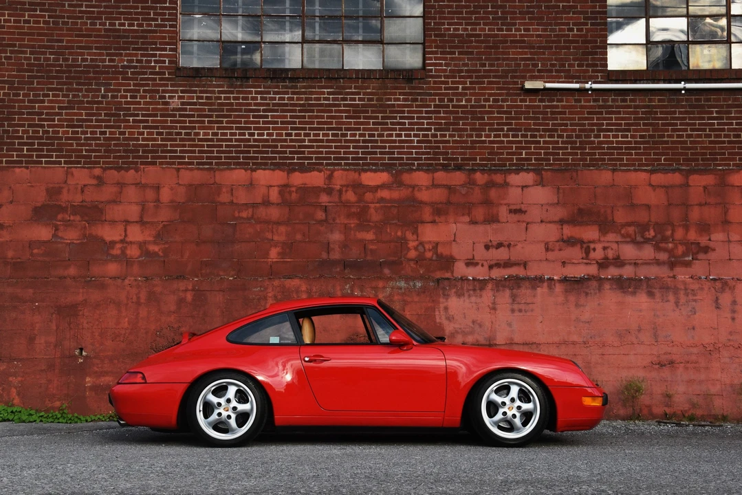 1995 Porsche 993 Carrera - Image 6 of 31
