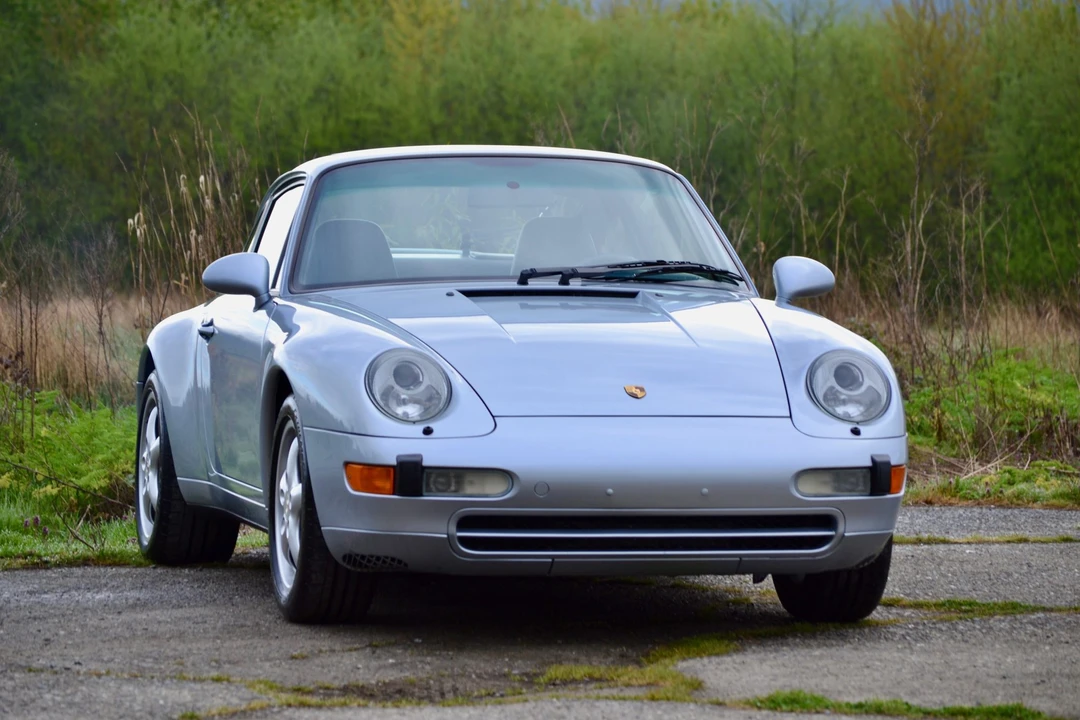 1995 Porsche 993 Carrera - Image 2 of 31