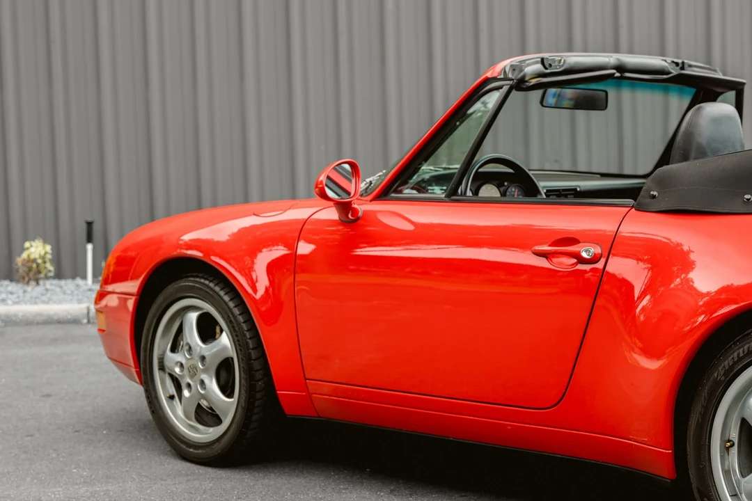 1995 Porsche 993 Carrera - Image 22 of 31