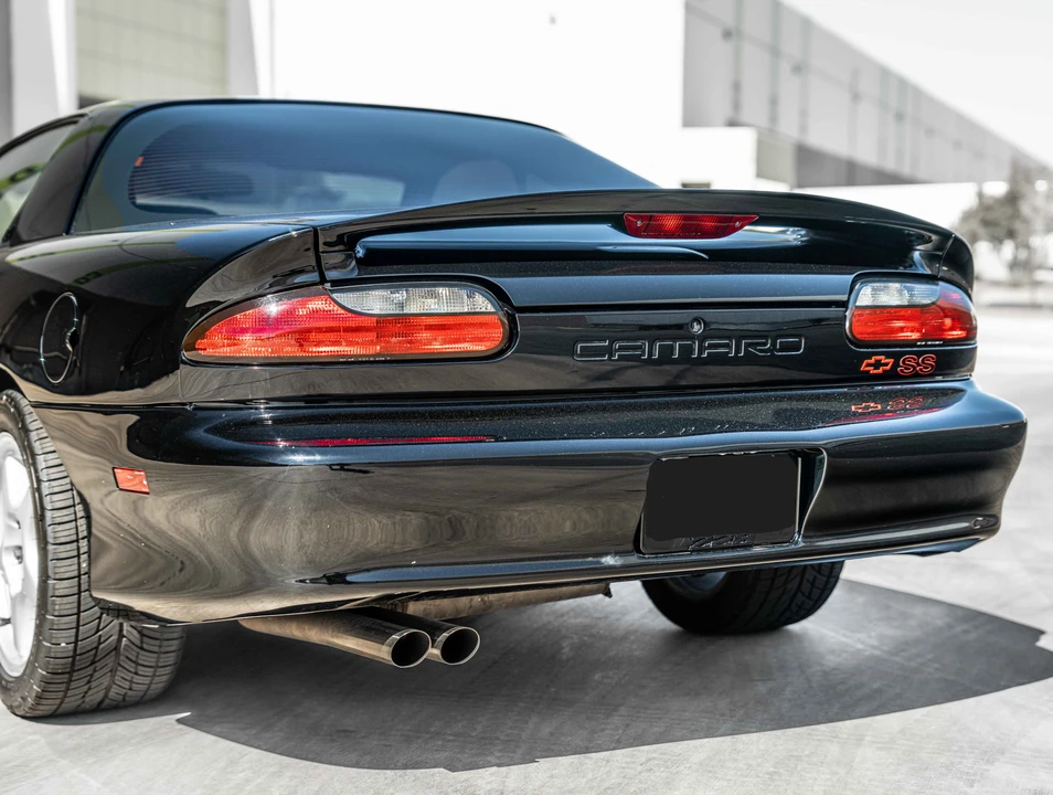 1996 Chevrolet Camaro SS 4th Gen - Image 9 of 31