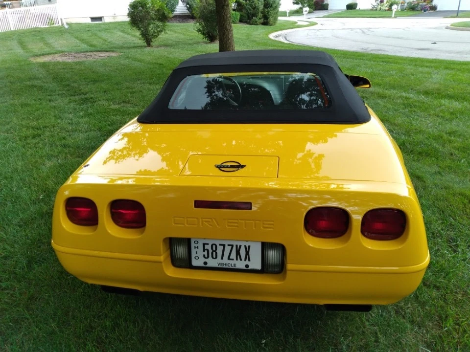 1996 Chevrolet Corvette C4 - Image 19 of 31