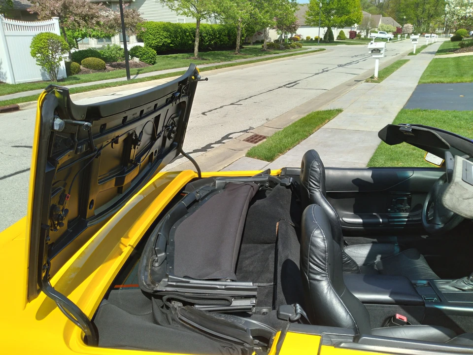 1996 Chevrolet Corvette C4 - Image 25 of 31