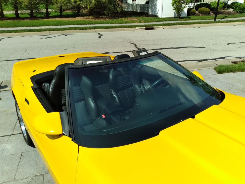 1996 Chevrolet Corvette C4 - Image 27 of 31