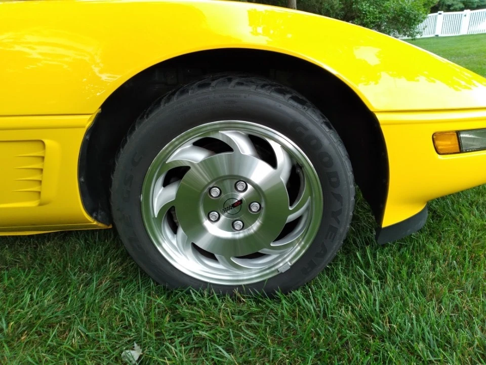 1996 Chevrolet Corvette C4 - Image 30 of 31