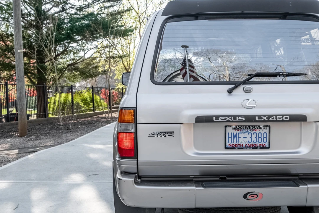 1996 Lexus LX 1st Gen - Image 29 of 31