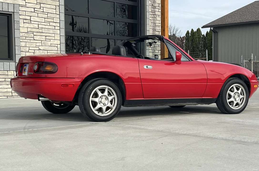 1996 Mazda NA MX-5 Miata - Image 5 of 31