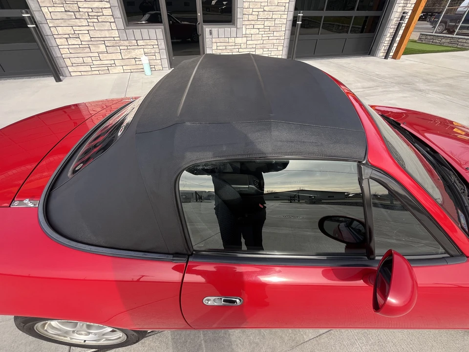 1996 Mazda NA MX-5 Miata - Image 22 of 31