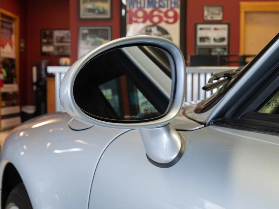 1996 Porsche 993 Carrera 4S - Image 21 of 31