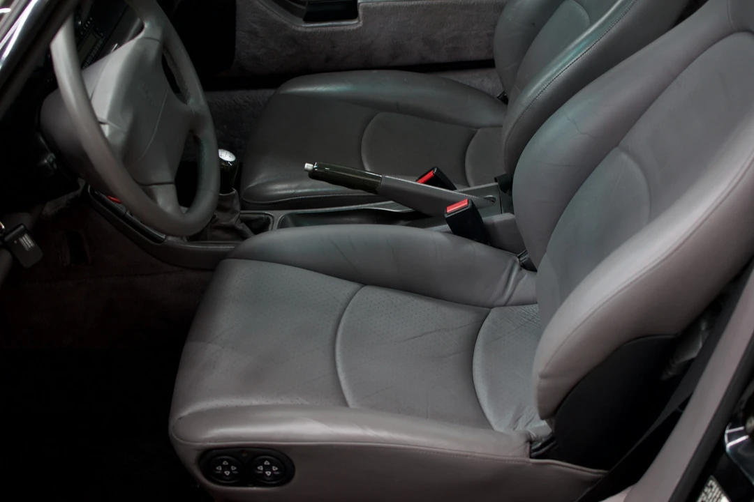 1996 Porsche 993 Carrera - Image 29 of 31
