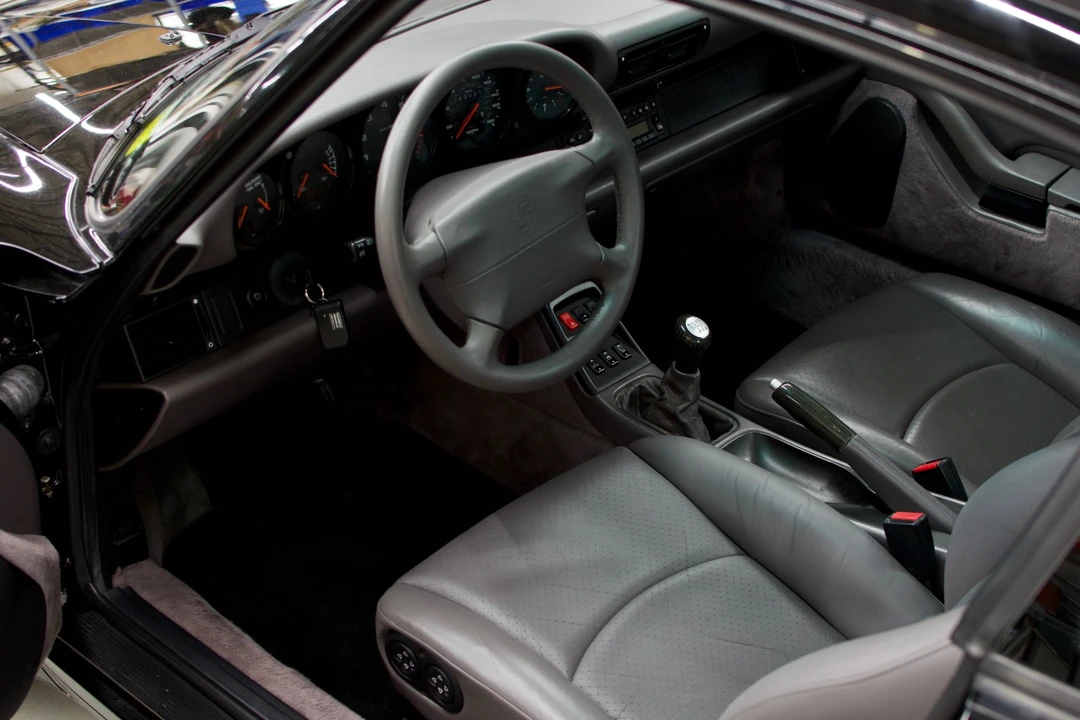 1996 Porsche 993 Carrera - Image 30 of 31