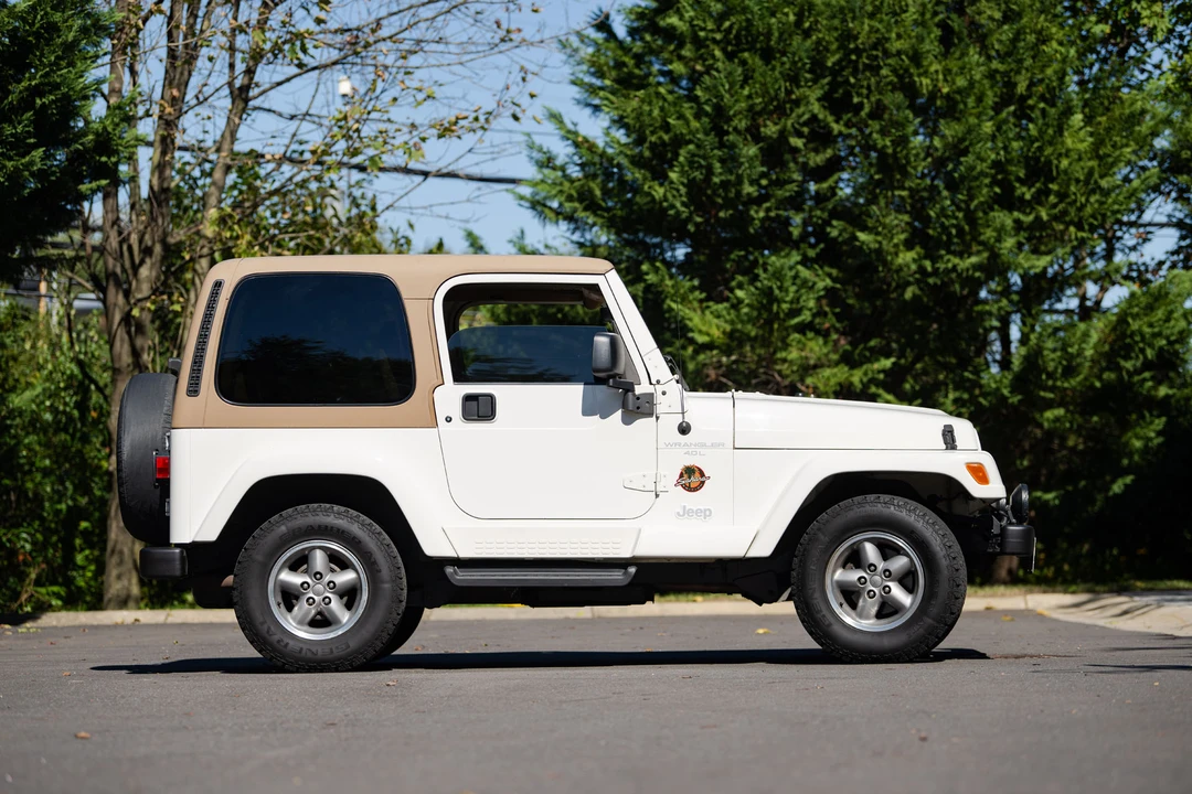 1997 Jeep TJ Wrangler - Image 9 of 31