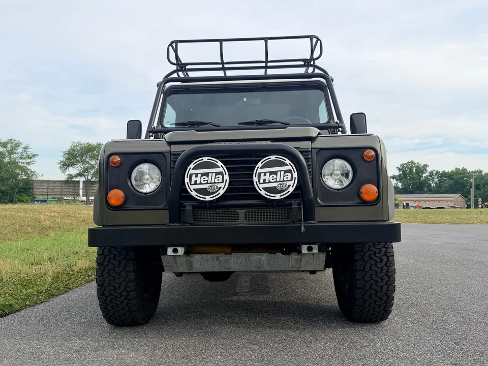 1997 Land Rover Defender 90 - Image 8 of 31