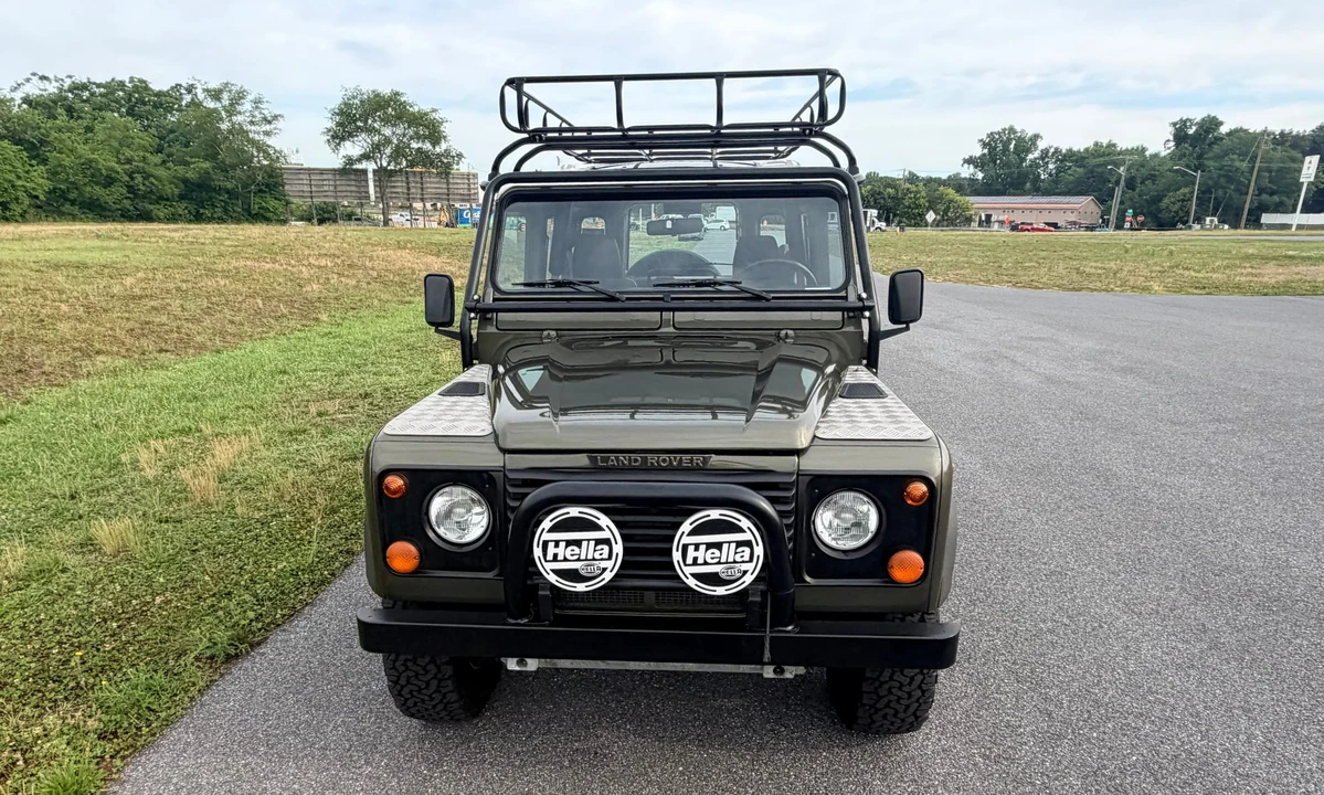 1997 Land Rover Defender 90 - Image 5 of 31