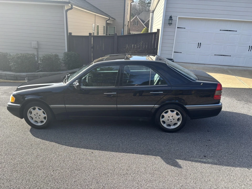 1997 Mercedes-Benz W202 C-Class - Image 4 of 31
