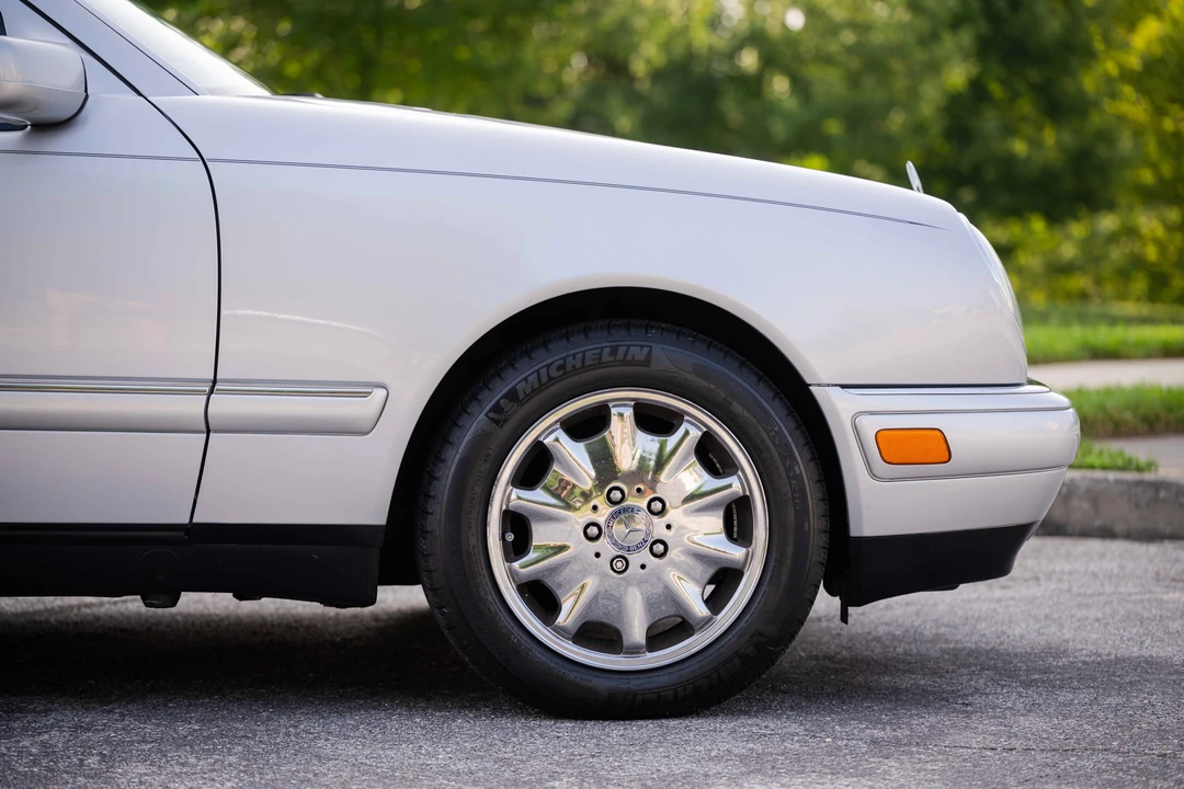 1997 Mercedes-Benz W124 E-Class - Image 15 of 31