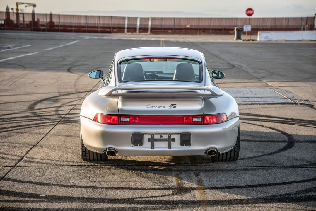 1997 Porsche 993 Carrera 4S - Image 12 of 31