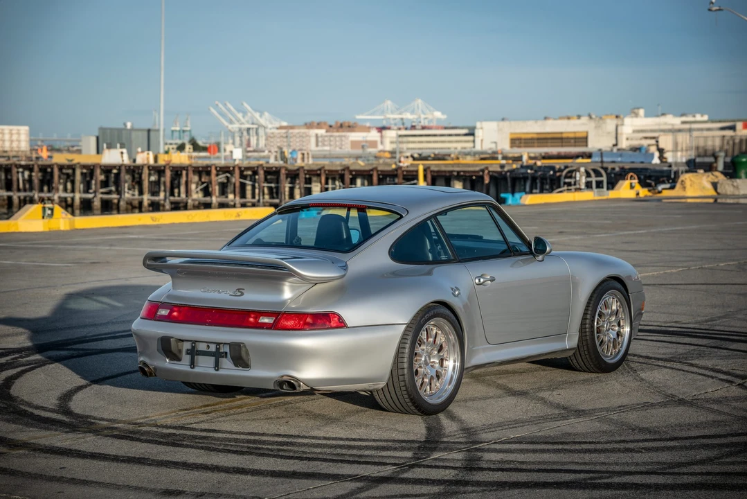 1997 Porsche 993 Carrera 4S - Image 11 of 31