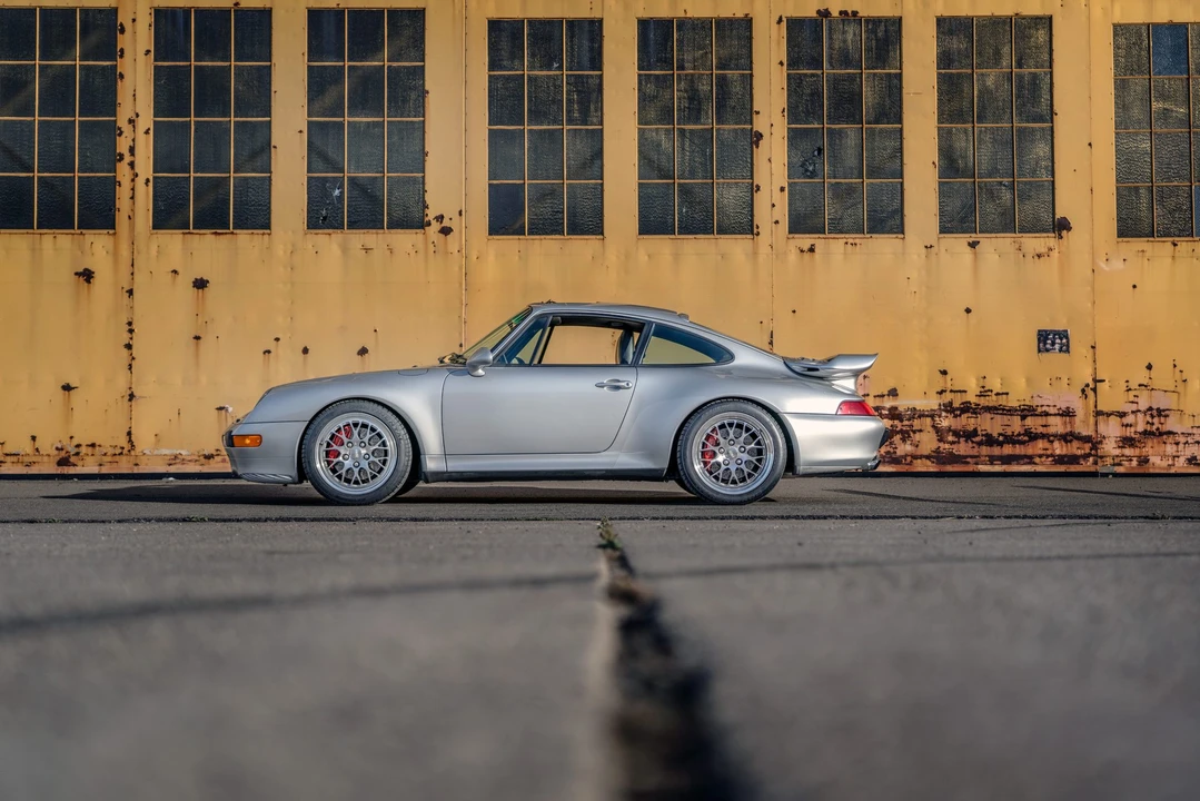 1997 Porsche 993 Carrera 4S - Image 17 of 31