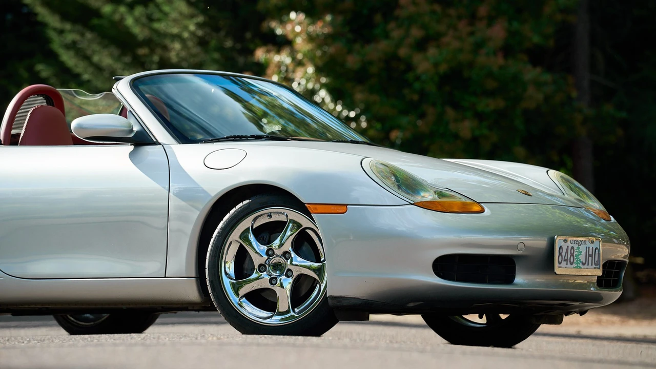 1997 Porsche 986 Boxster - Image 11 of 31