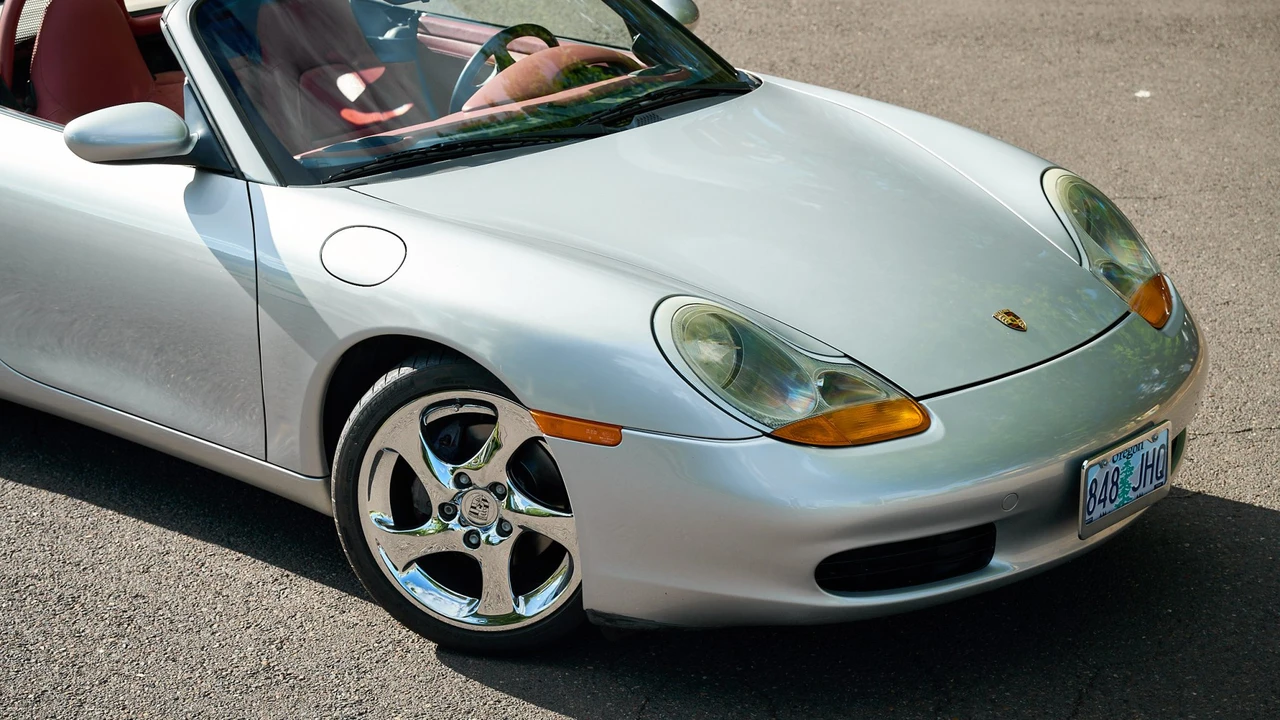 1997 Porsche 986 Boxster - Image 12 of 31