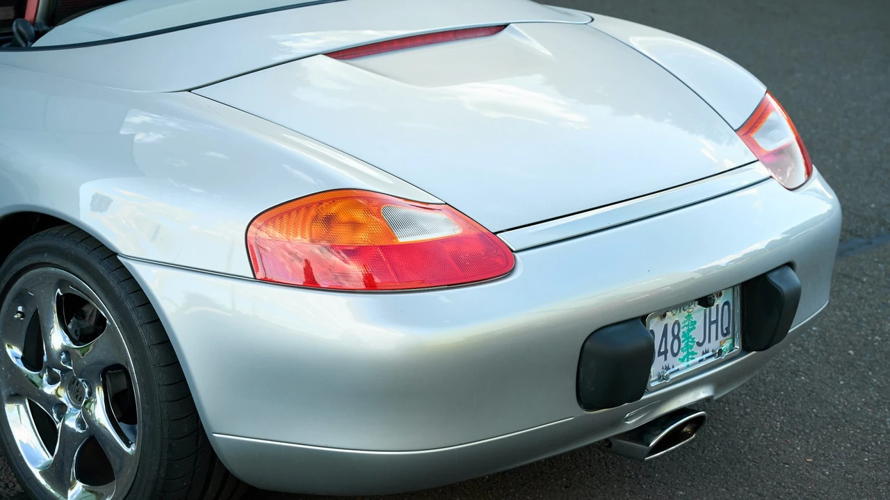 1997 Porsche 986 Boxster - Image 24 of 31