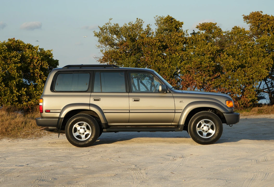 1997 Toyota J80 Land Cruiser - Image 20 of 21