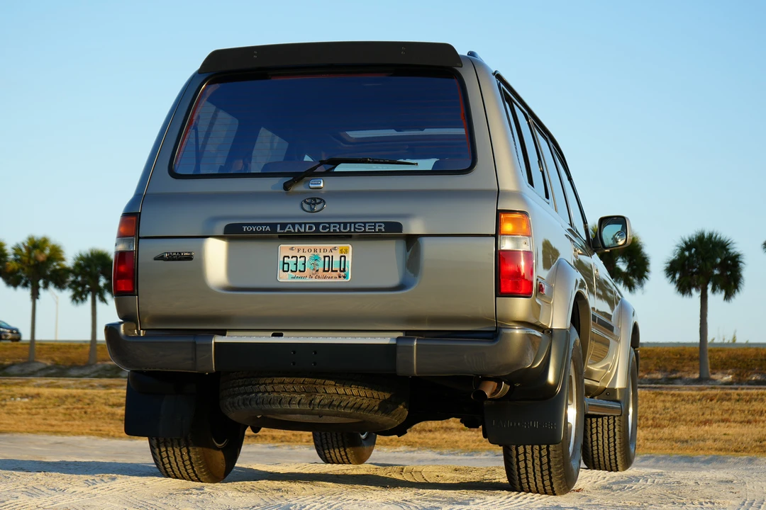 1997 Toyota J80 Land Cruiser - Image 16 of 21