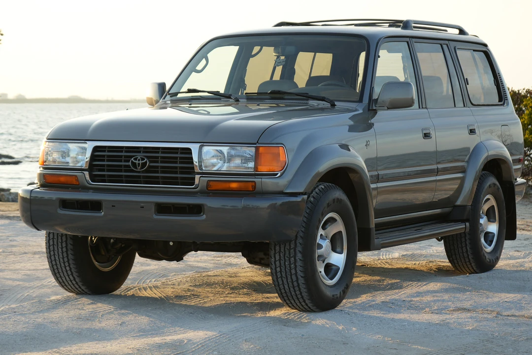1997 Toyota J80 Land Cruiser - Image 5 of 21