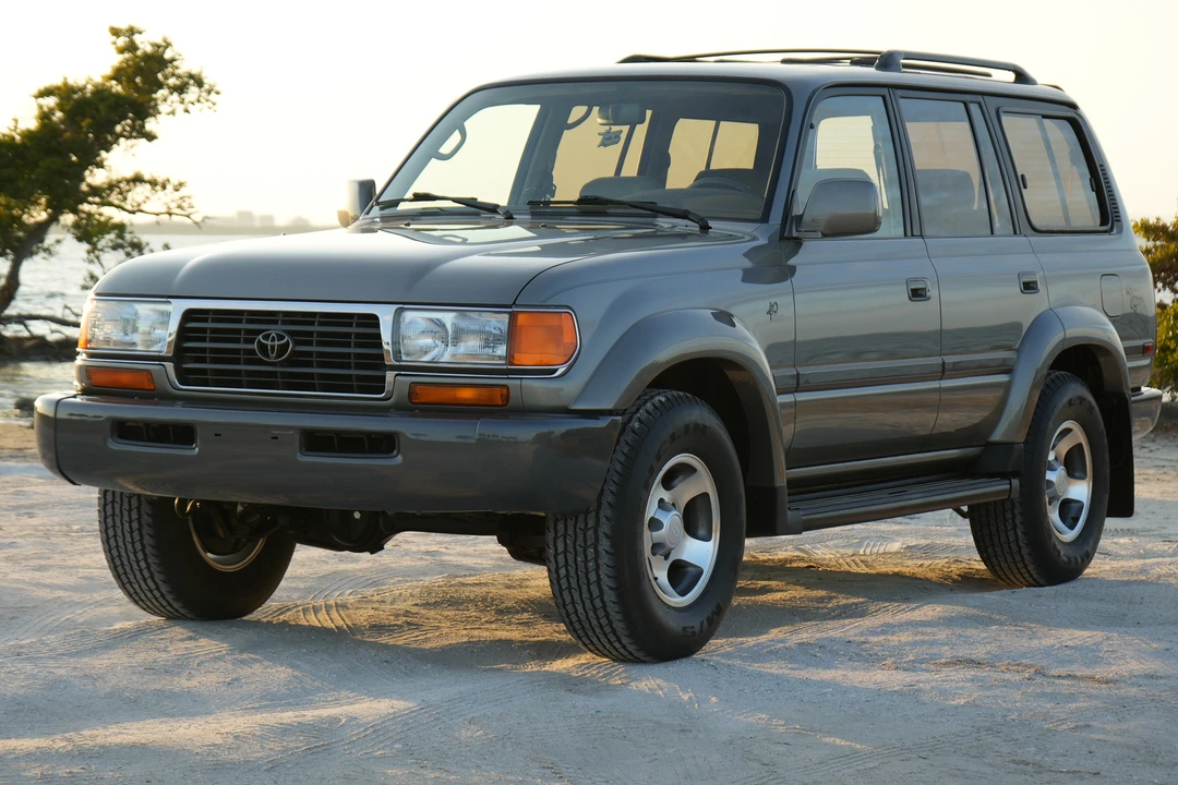 1997 Toyota J80 Land Cruiser - Image 6 of 21