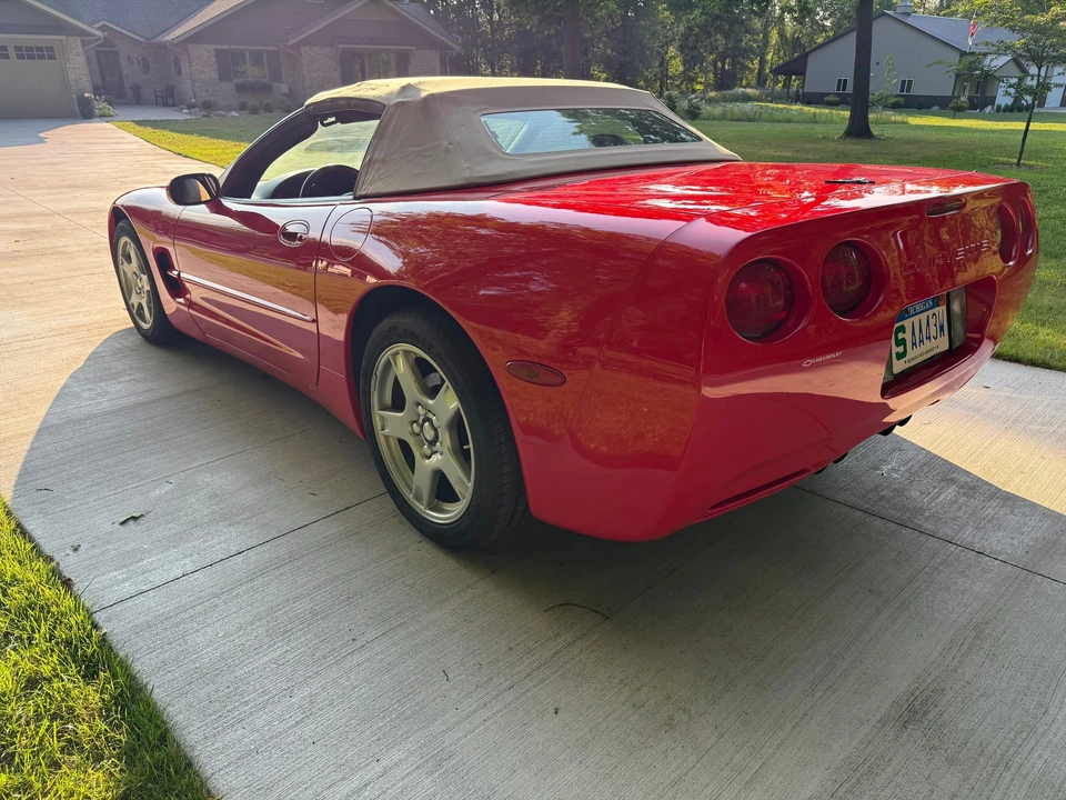 1998 Chevrolet Corvette C5 - Image 4 of 31