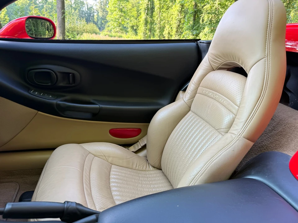 1998 Chevrolet Corvette C5 - Image 21 of 31