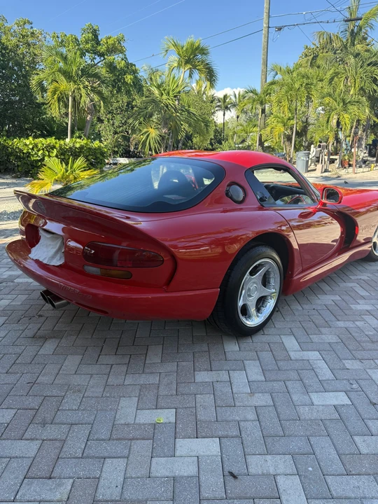 1998 Dodge Viper GTS 2nd Gen - Image 15 of 31