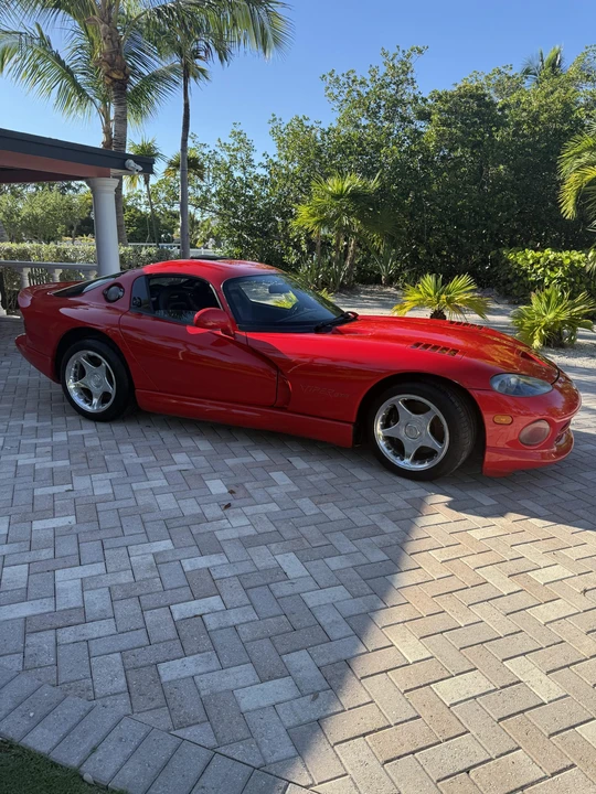 1998 Dodge Viper GTS 2nd Gen - Image 19 of 31