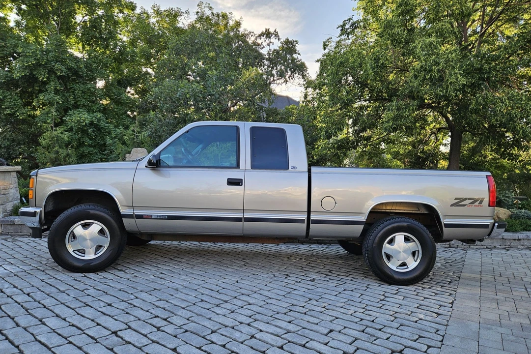 1998 GMC Sierra 1st Gen - Image 5 of 31