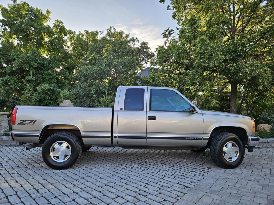 1998 GMC Sierra 1st Gen - Image 15 of 31