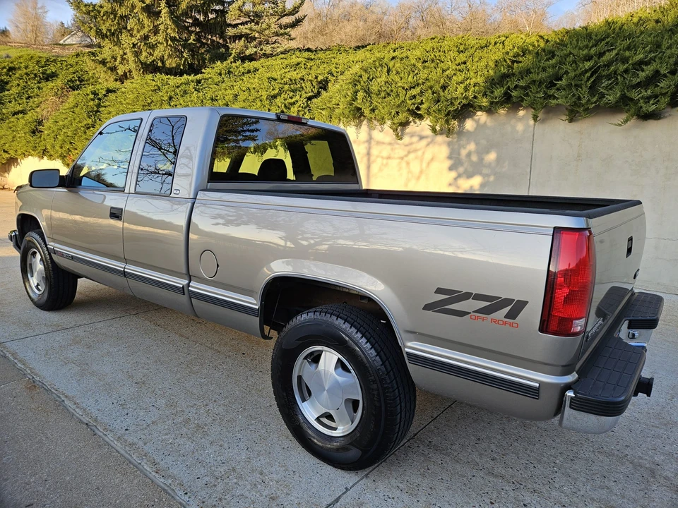 1998 GMC Sierra 1st Gen - Image 7 of 31