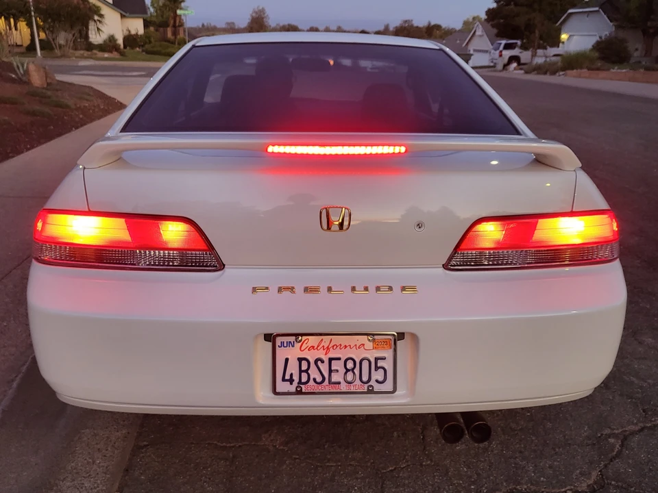 1998 Honda Prelude 5th Gen - Image 17 of 31