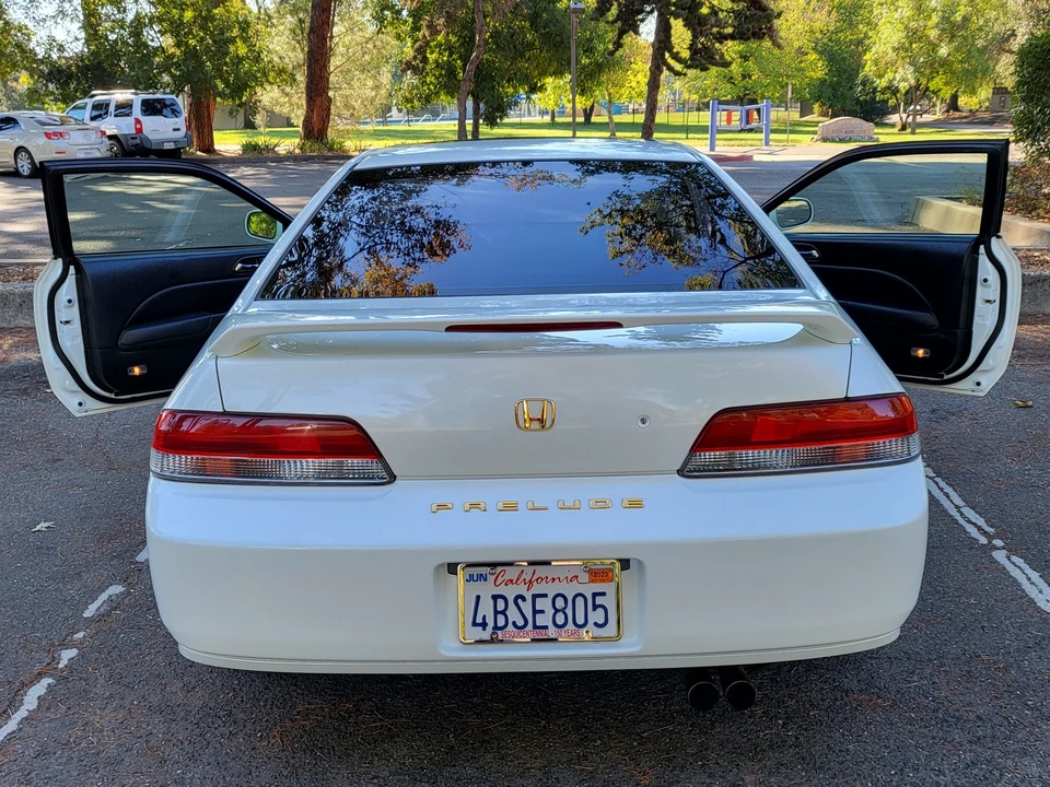 1998 Honda Prelude 5th Gen - Image 9 of 31