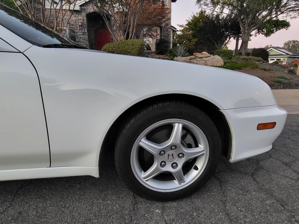 1998 Honda Prelude 5th Gen - Image 21 of 31