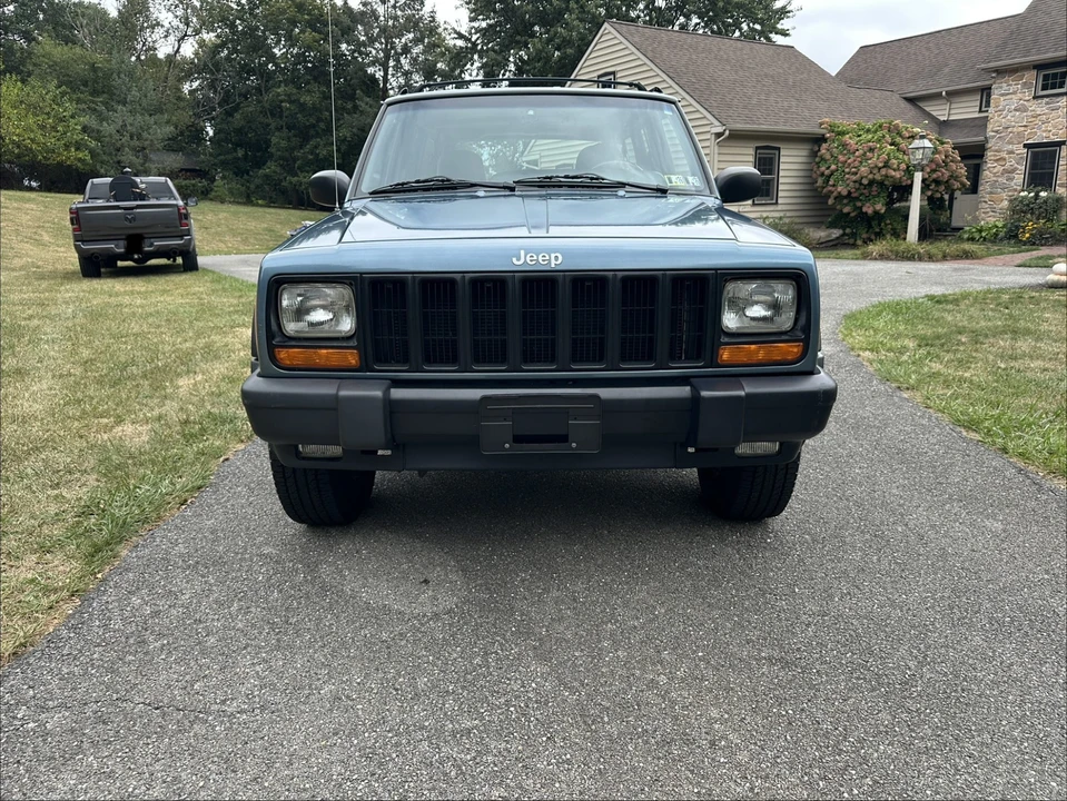 1998 Jeep XJ Cherokee - Image 8 of 31