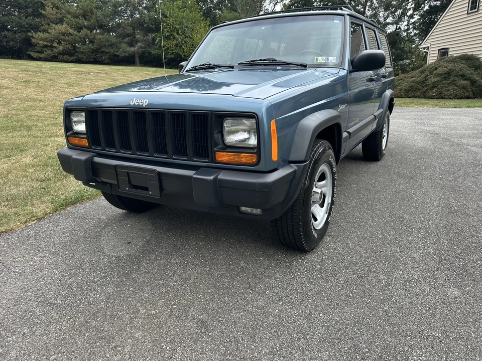 1998 Jeep XJ Cherokee - Image 2 of 31