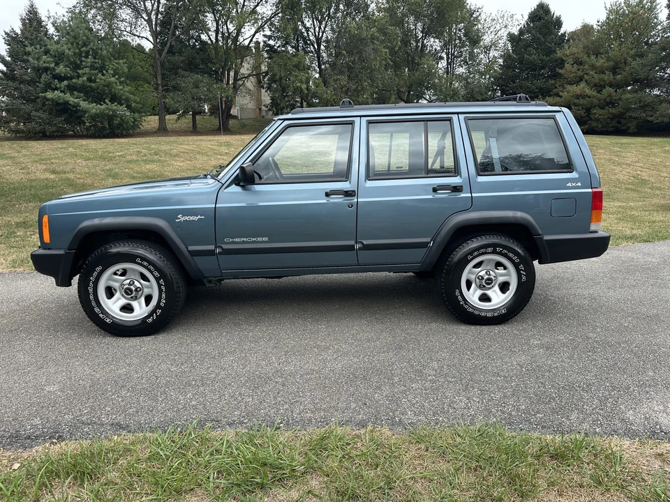 1998 Jeep XJ Cherokee - Image 3 of 31