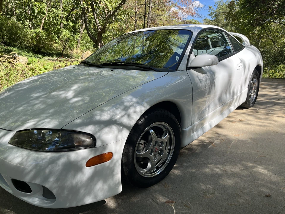 1998 Mitsubishi Eclipse 2nd Gen - Image 5 of 31