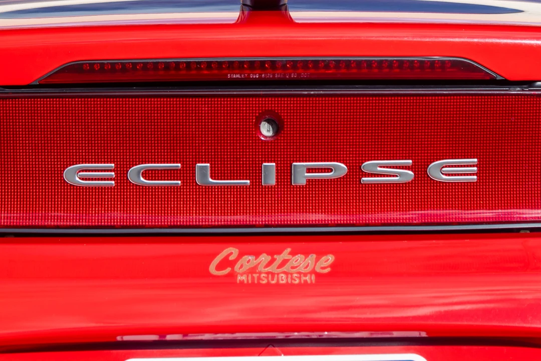 1998 Mitsubishi Eclipse 2nd Gen - Image 26 of 31