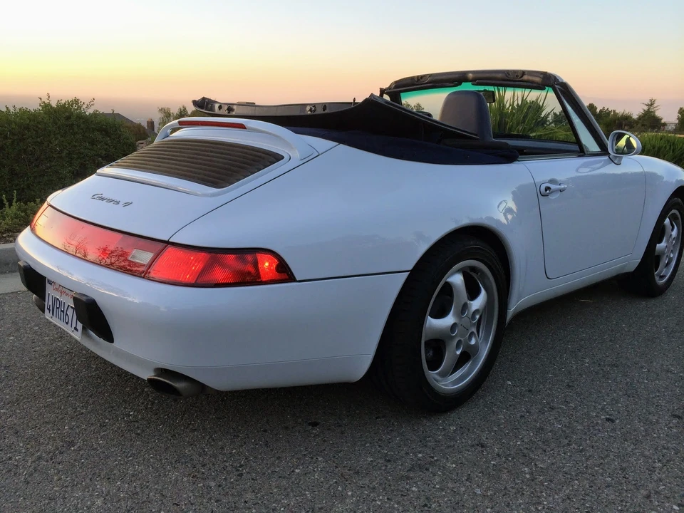 1998 Porsche 993 Carrera - Image 7 of 31