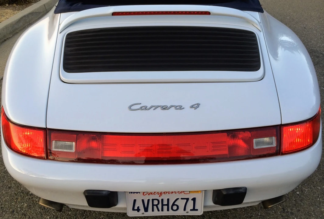1998 Porsche 993 Carrera - Image 8 of 31
