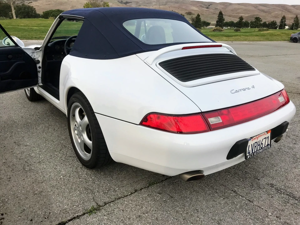 1998 Porsche 993 Carrera - Image 18 of 31