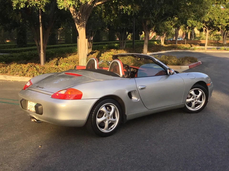 1998 Porsche 986 Boxster - Image 19 of 31