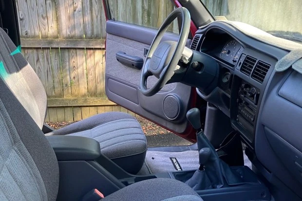 1998 Toyota Tacoma 1st Gen - Image 5 of 7