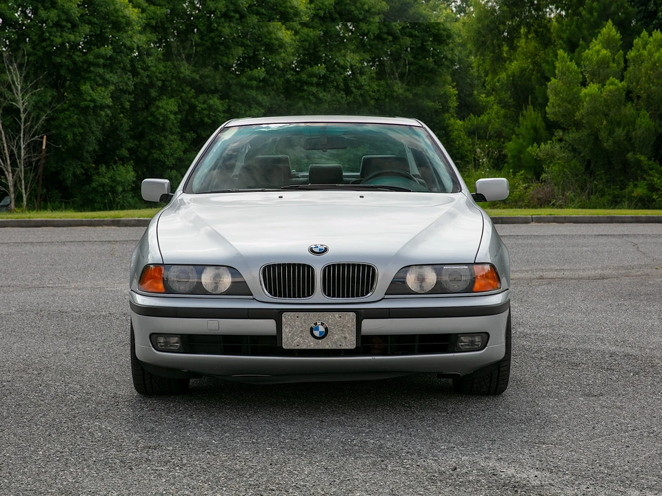 1999 BMW E39 540i - Image 5 of 31